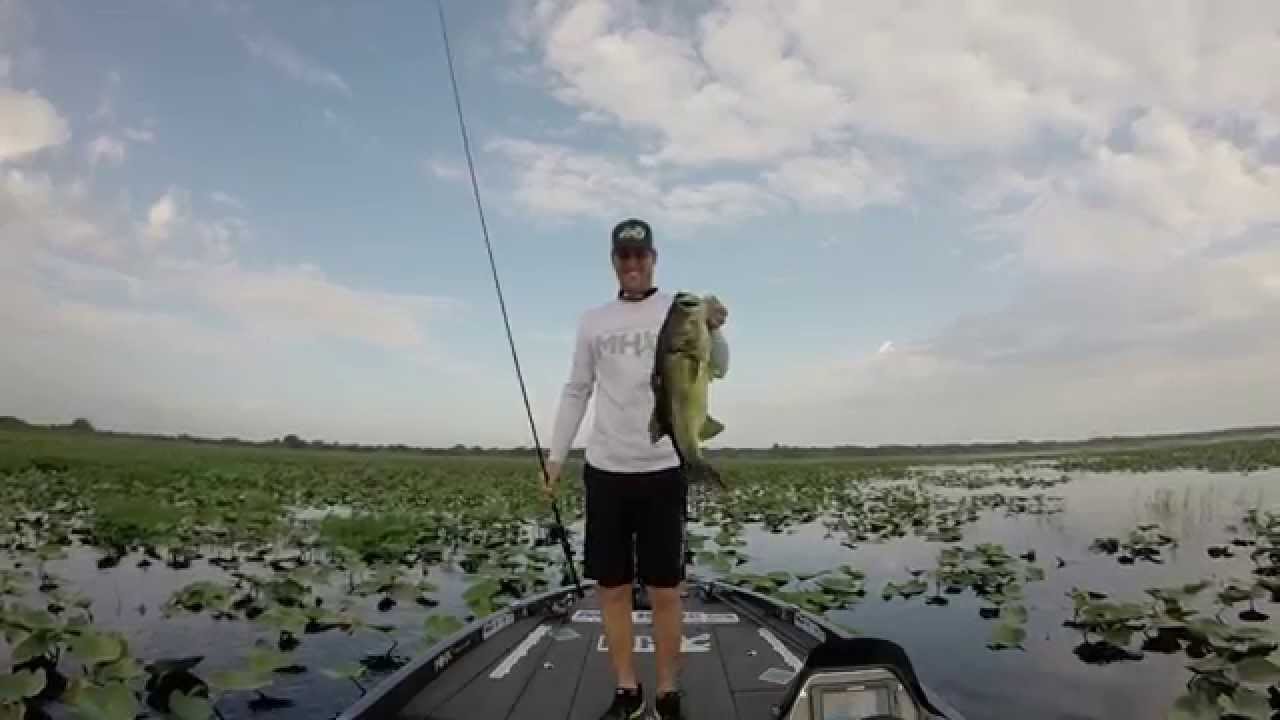 Florida Giants - Flipping and Punching for Bass