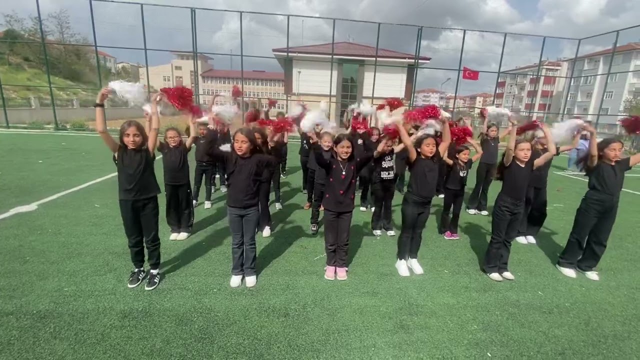 #annelergünü #etkinlik #gosteri #öğrenci #keşfetbeniöneçıkar #keşfet