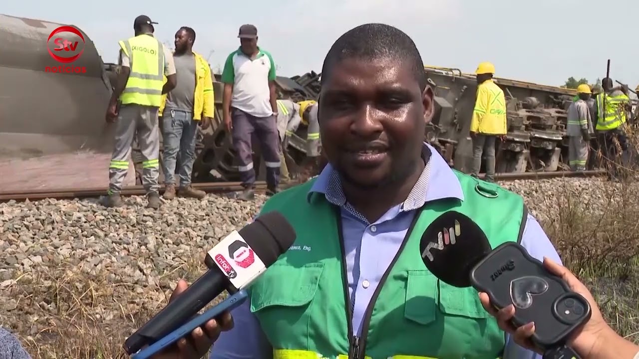 2 LOCOMOTIVAS DESCARRILARAM EM SOFALA SUSPEITA-SE QUE SEJA SABOTAGEM DOS TRABALHADORES SAZONAIS