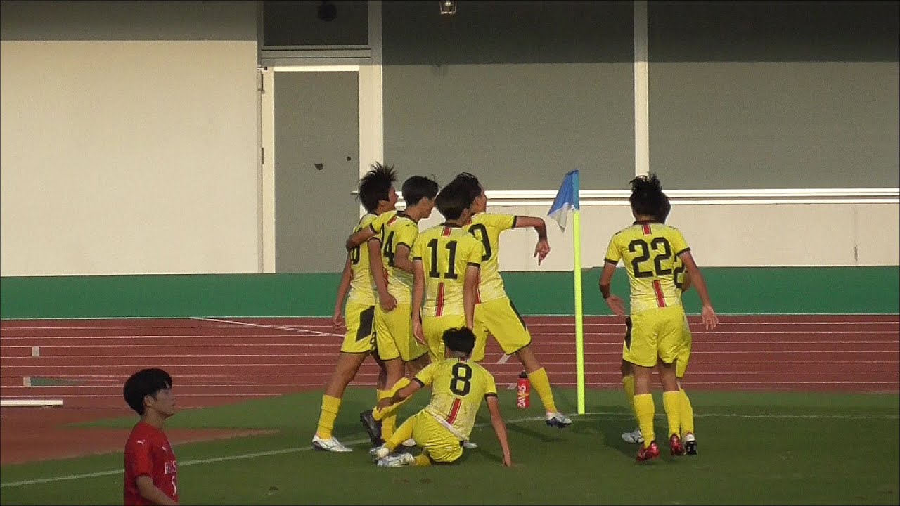 準決勝　創成館　延長後半終了間際、劇的勝ち越しゴール。創成館ＶＳ海星　第１０４回全国高校サッカー選手権長崎県大会　トランス・コスモススタジアム長崎　２０２５１１０２