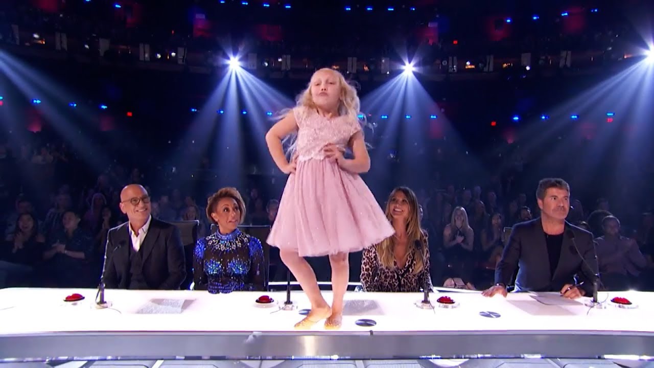 Artyon and Paige  Adorable Kid Duo Dances to 'Footloose'   America's Got Talent 2017