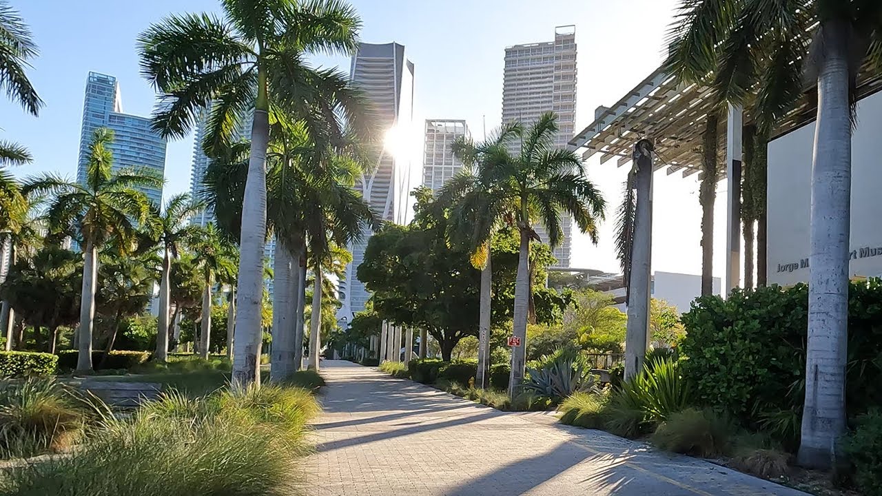 Biking through Downtown Miami and Brickell