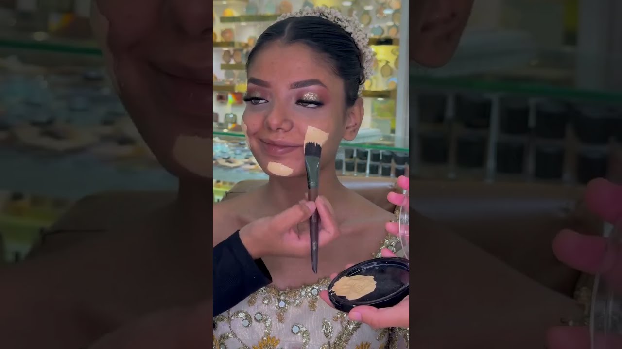 Unlock your beauty secrets with Kashee&rsquo;s expert makeup tutorial! ❤️💄