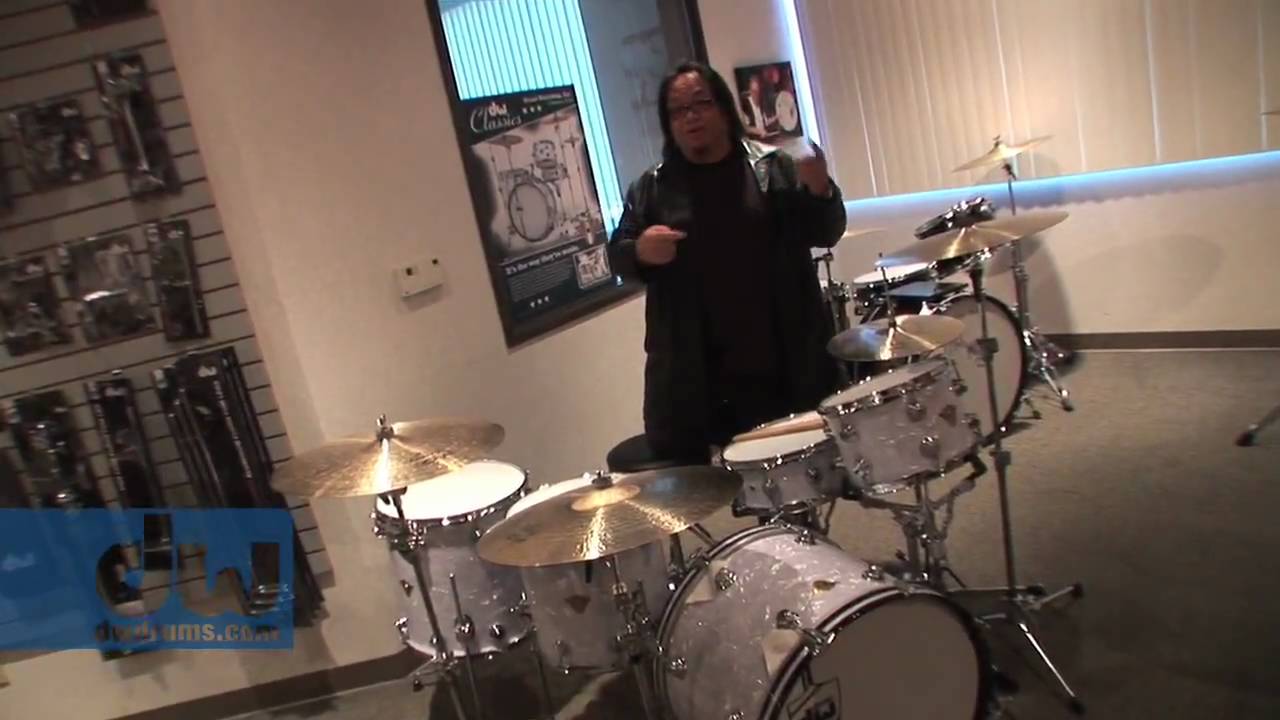 DW Showroom (Candyland II) - March 2010 w/ Curt Bisquera