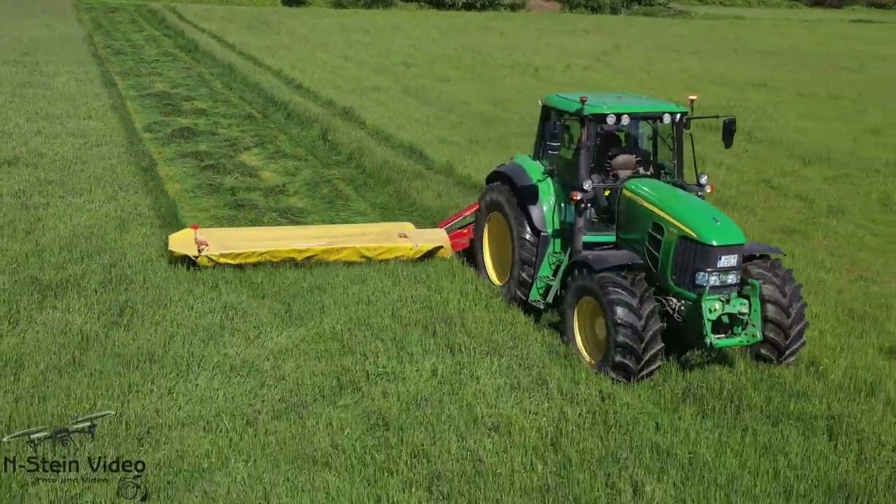 1.Schnitt | Gras Mähen 2024 | John Deere 7530 Premium | Pöttinger Novadisc 400