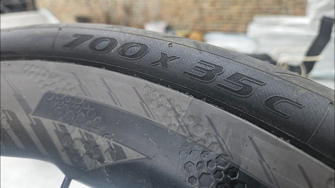 Test and Review of Pirelli's 35mm P-zero Race