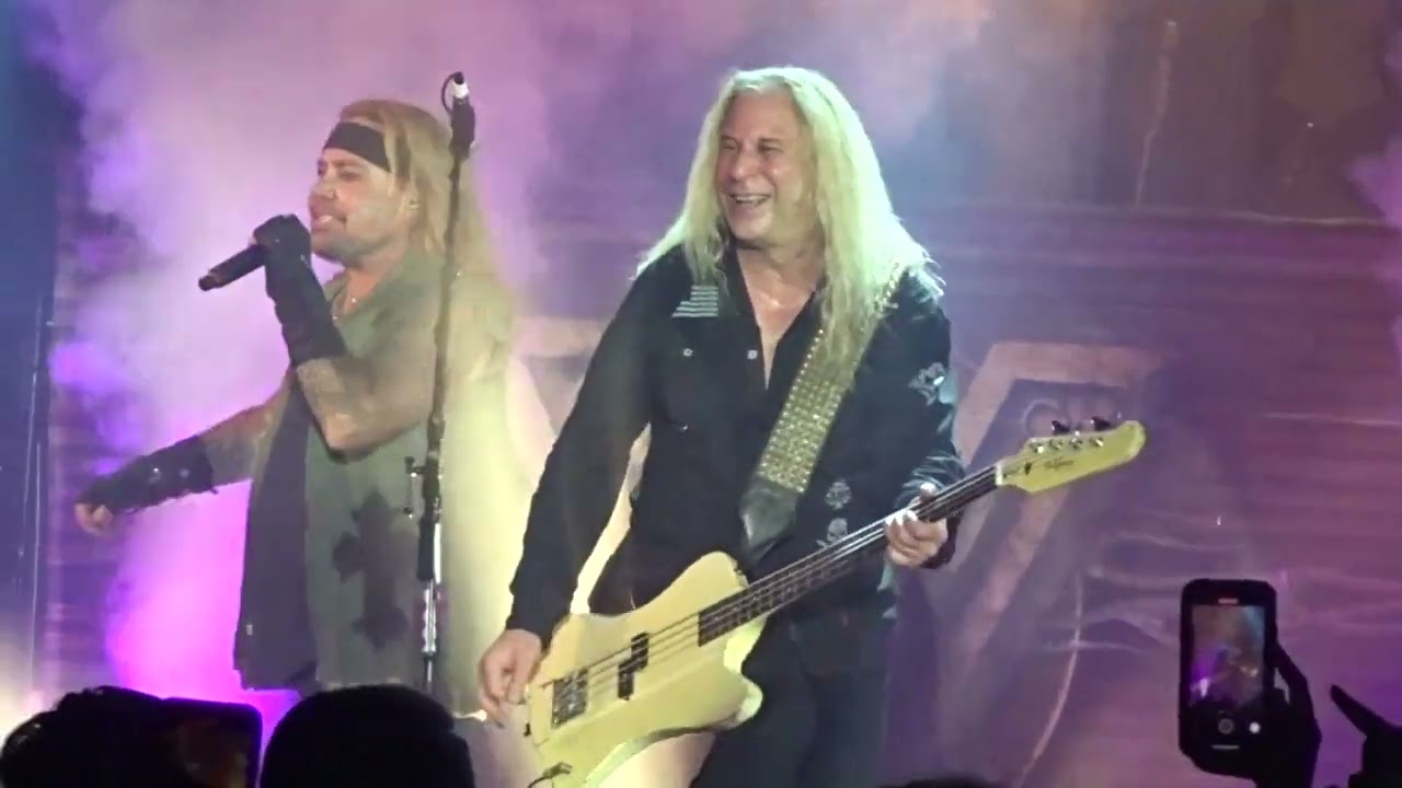 Vince Neil - Kickstart My Heart - Live @ Spotlight 29 - Coachella, Ca - Jan 28, 2023