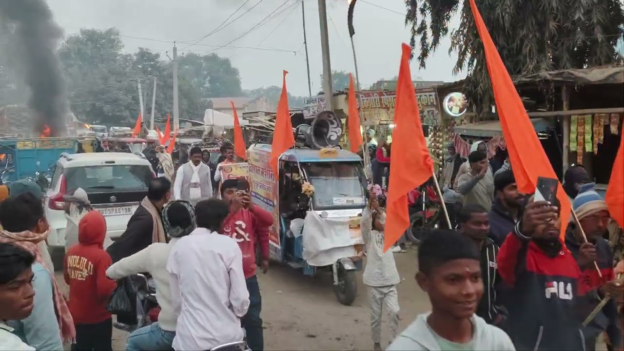 विशाल मशाल जुलुश यात्रा Bajar samiti Lakhisarai se nikala hai