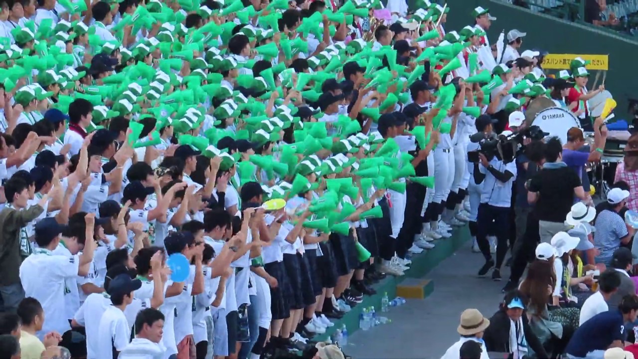 ５６７８で盛り上がる　秋田中央高校アルプス席　＠甲子園　20190807