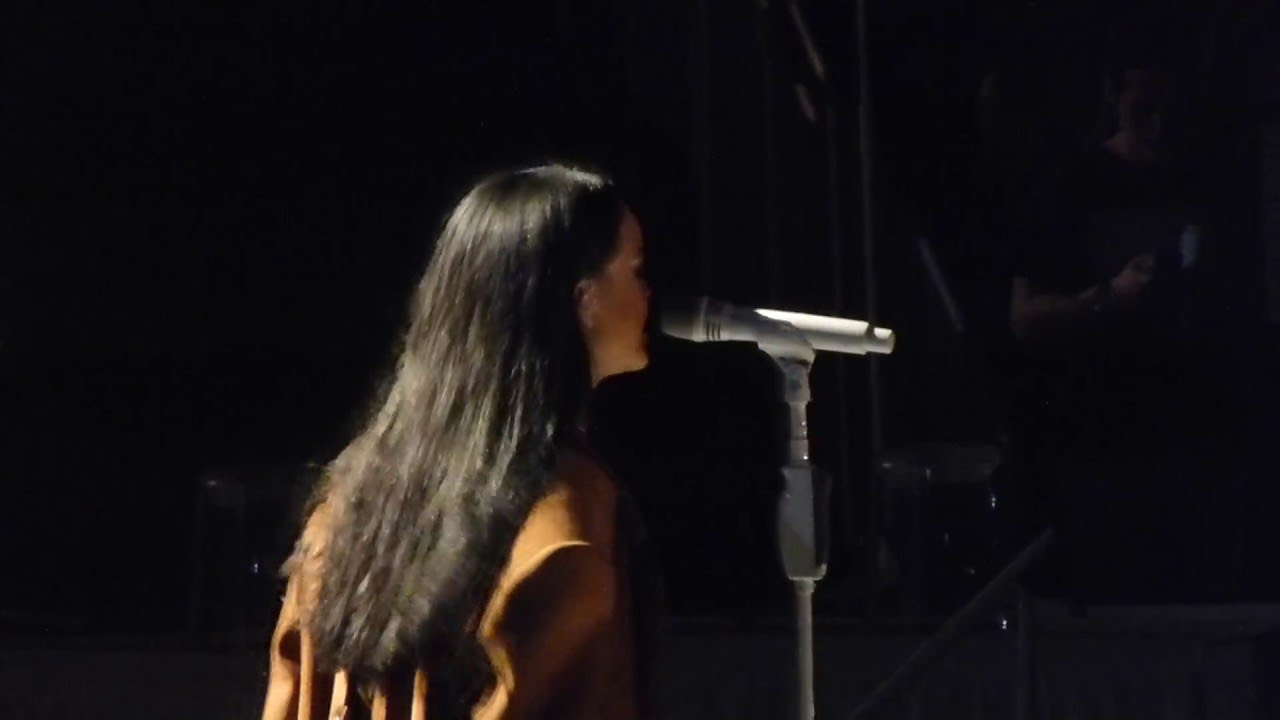 NEEDED ME -RIHANNA: ANTI WORLD TOUR 4.2.16