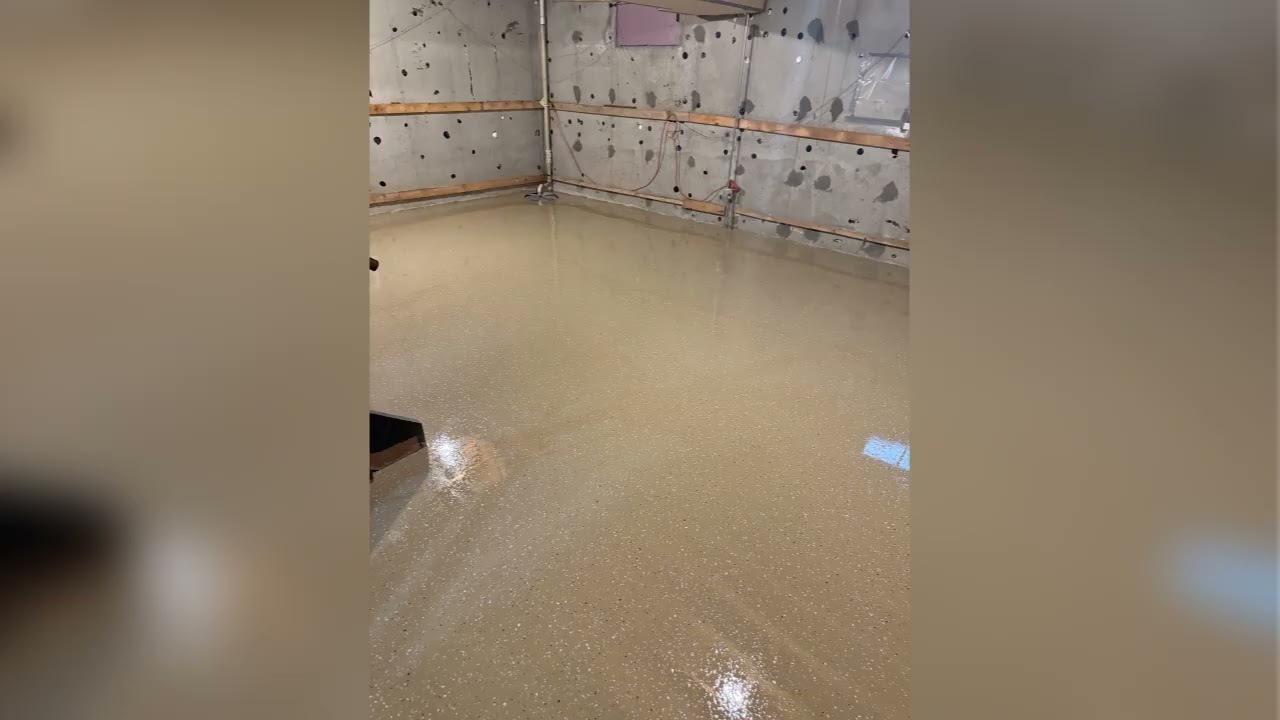 Madison Area Garage & Basement Concrete Coatings | Epoxy, Polyurea, Polyaspartic Refinishing