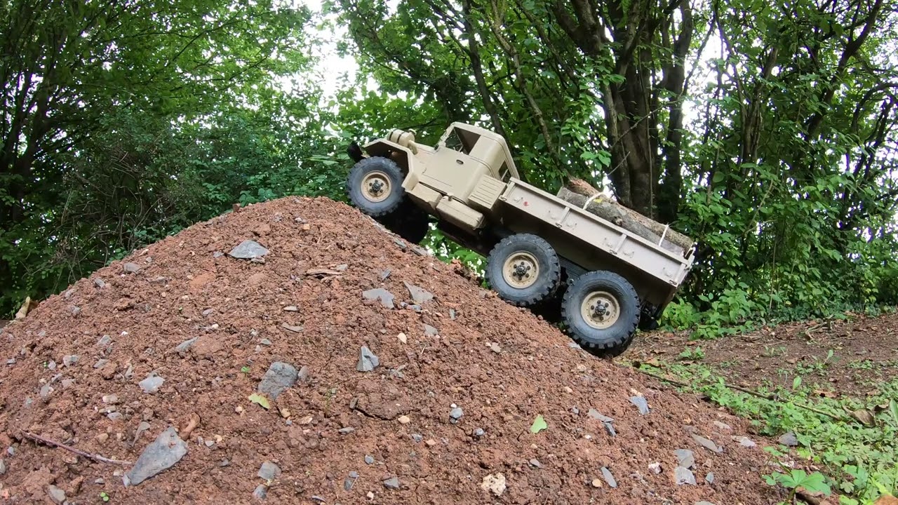 Wood transportation - Cross RC HC6 - Reo M35 - 6x6 Truck