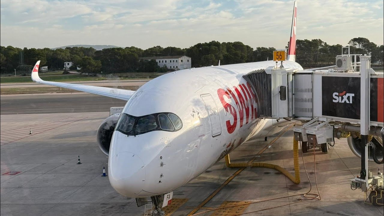 Swiss Airbus A350 inaugural Flight Part 1/2 | Flight LX2152 Zurich - Palma de Mallorca | Economy