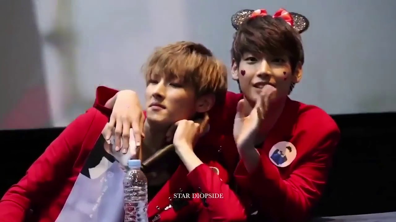 [SF9] Inseong gets kiss from SF9 💋
