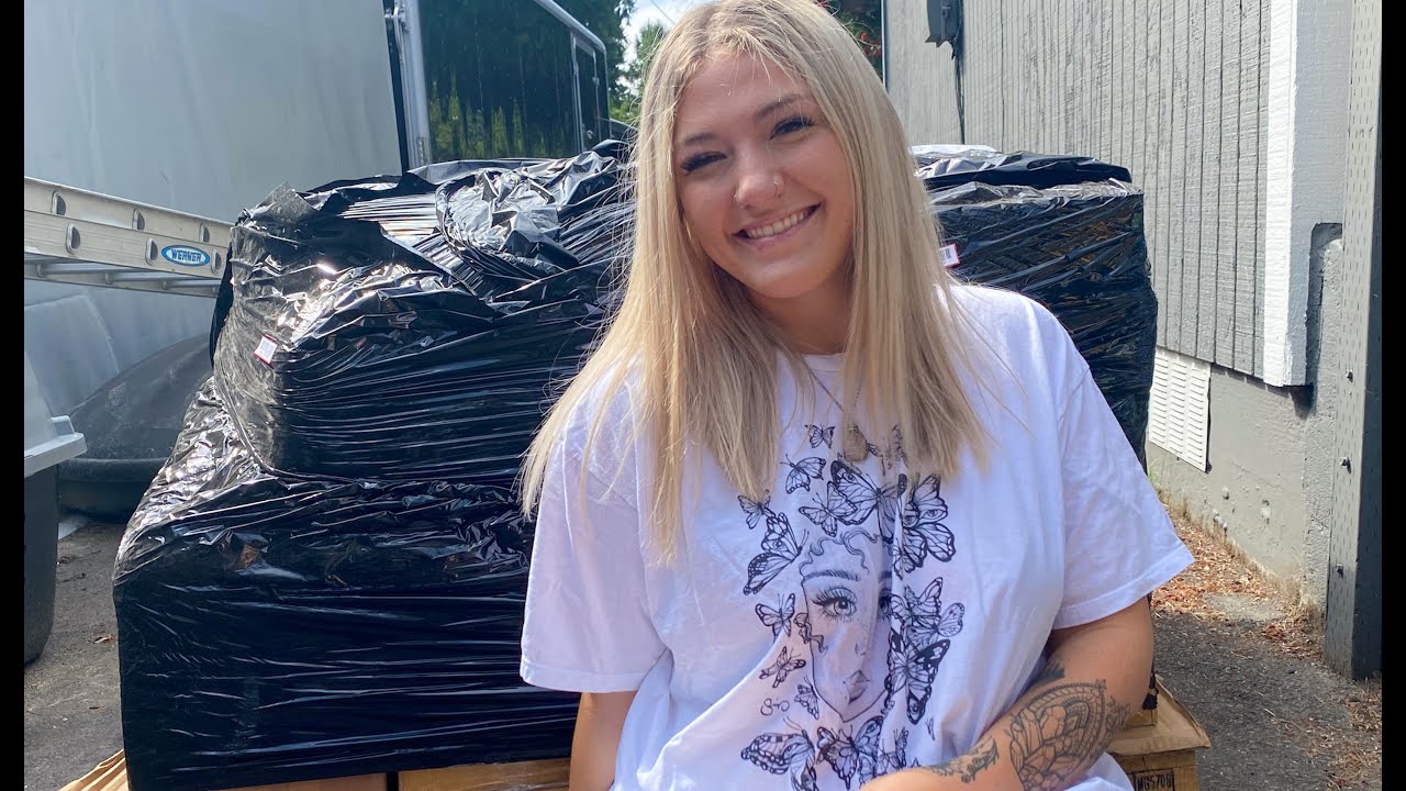 Unboxing an 800 lb Crystal Order!! Pallet Unboxing Video