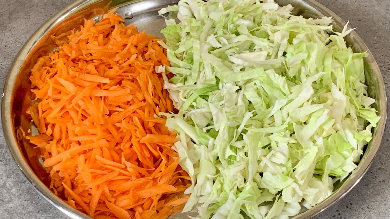 കാബേജ് കാരറ്റ് തോരൻ / Cabbage Carrot Thoran / Kerala Style / Cabbage Recipes / DELICIOUS RECIPES