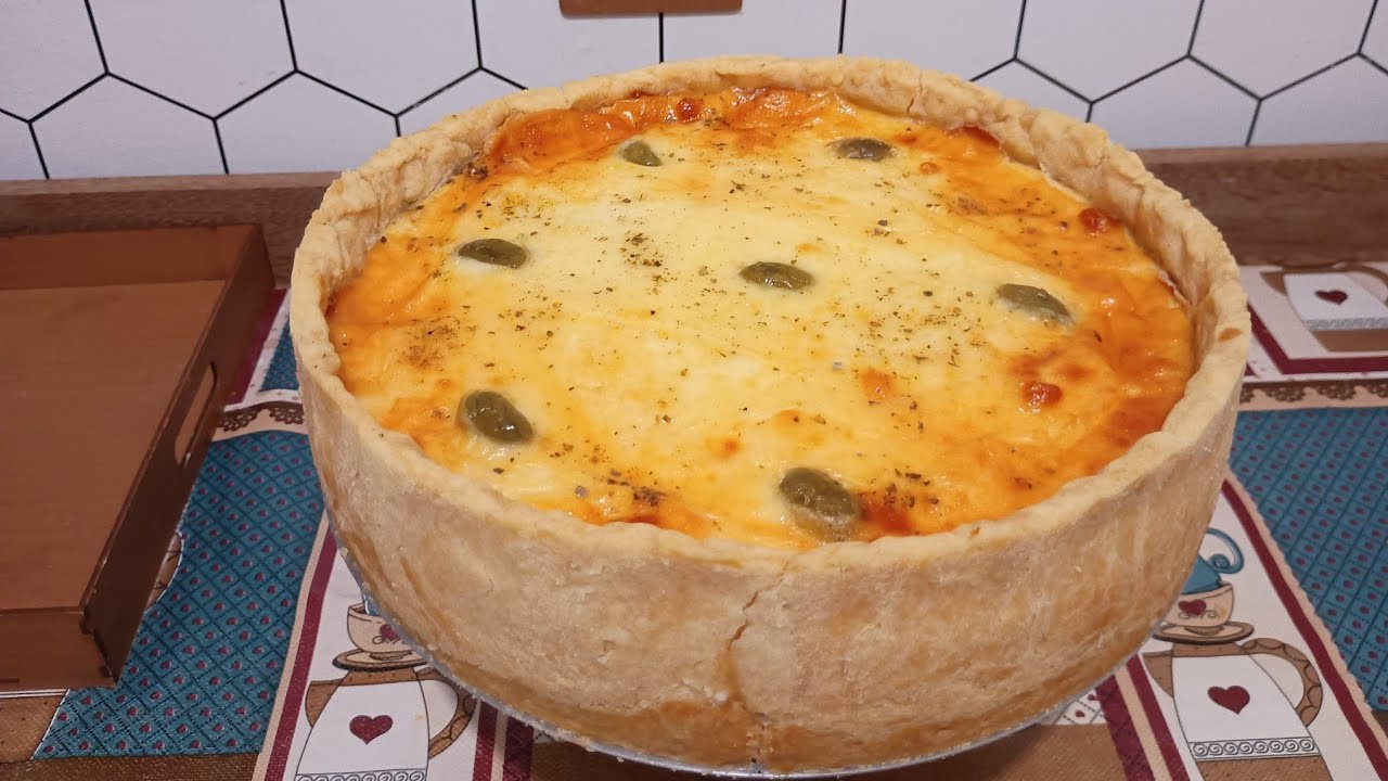 Quiche de frango com queijo que desmanchar na boca / massa podre 