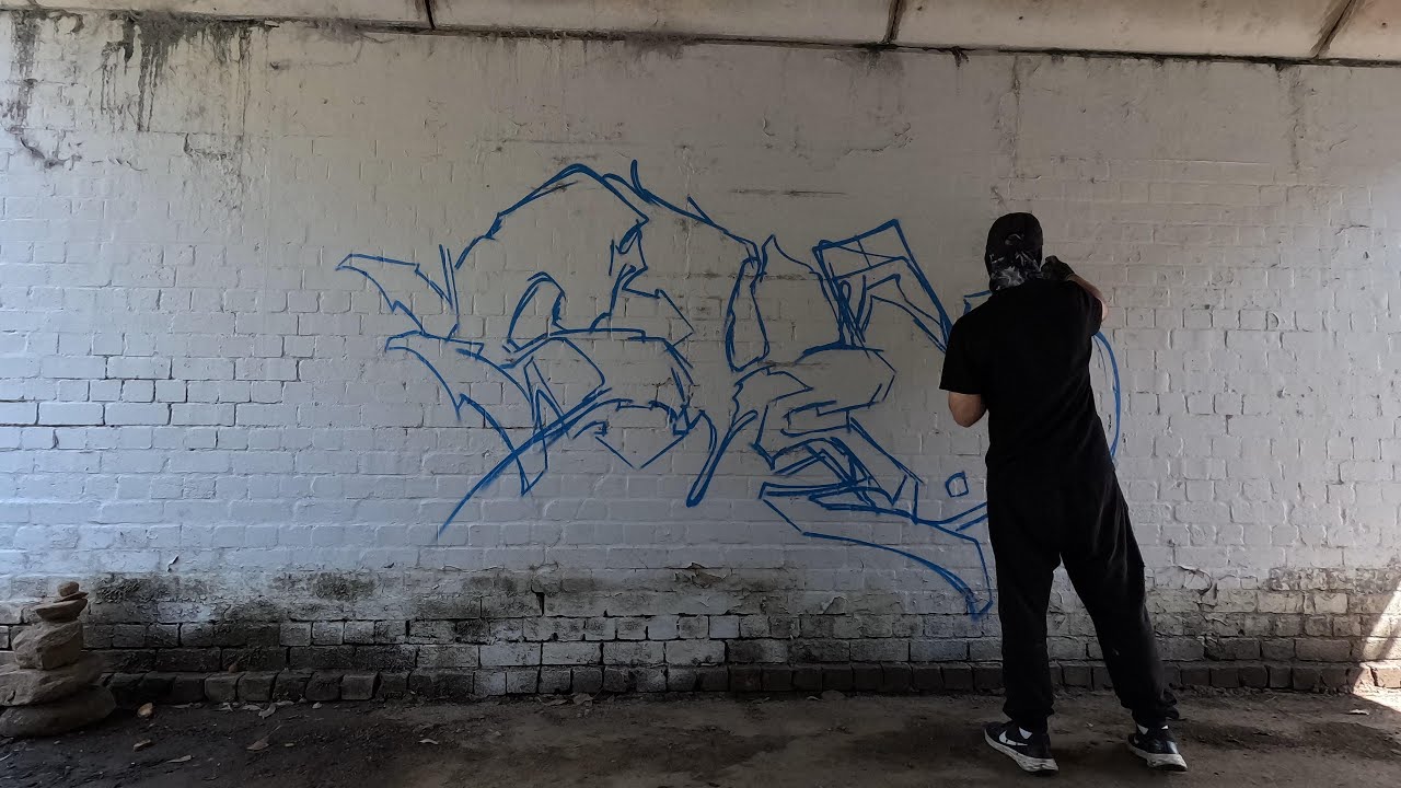 Graffiti Piece Time-lapse