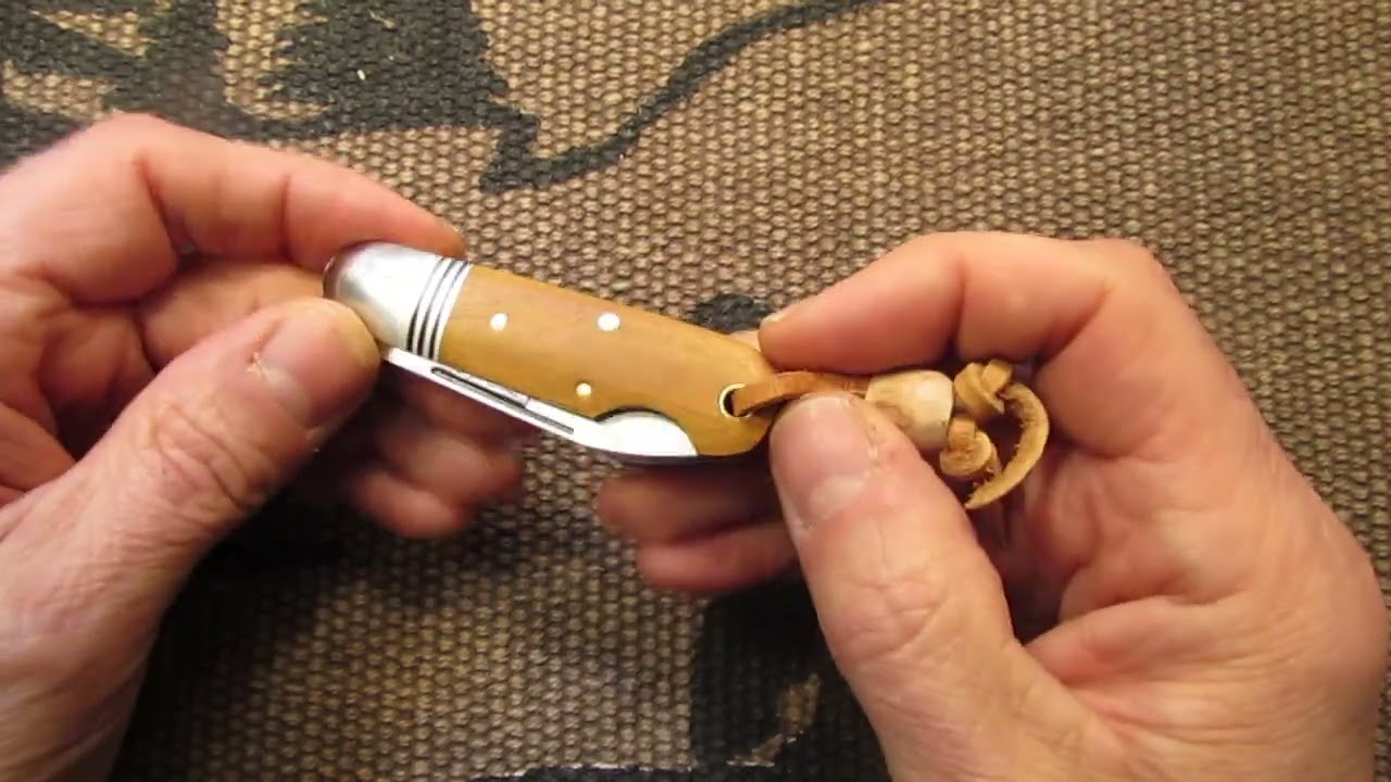 Great Eastern cutlery #25 Beerlow Osage orange