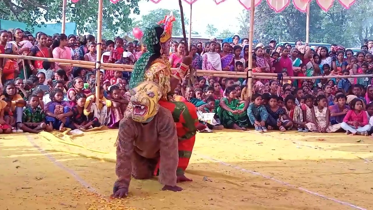 chau nach jharkhand ke silpori gaon me 2023 #dance #adivasi #manojdey #viral