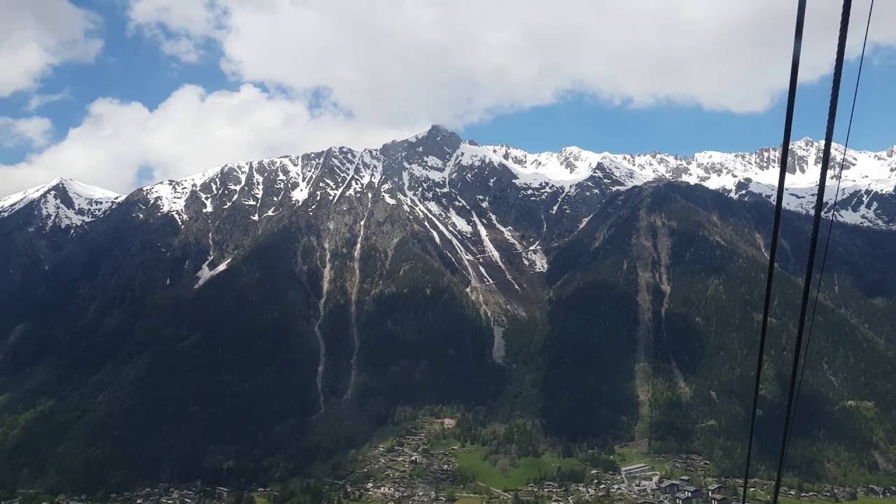 Cable Car from Chamonix to Mont Blanc 1st station in 4K
