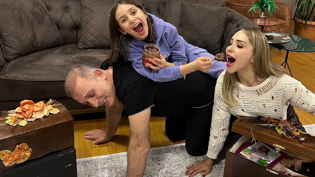 KARA KUTUDAN NE ÇIKARSA YAP !?