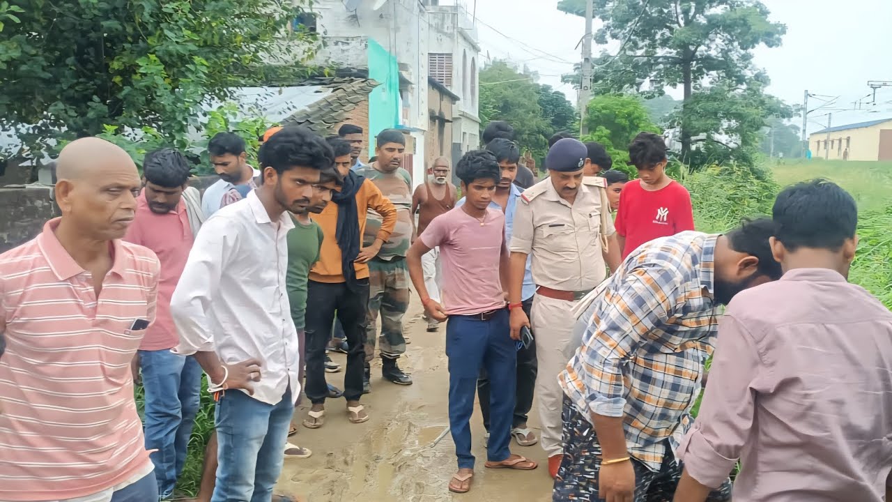 सीतामढ़ी में दिनदहाड़े बाइक सवार अपराधियों ने युवक को मारी गोली, देखें रिपोर्ट