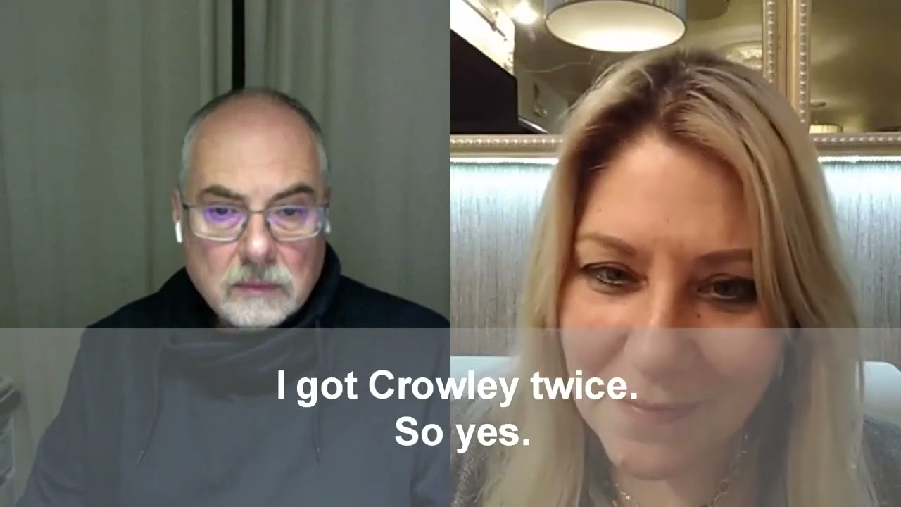 Madhouse Tarot by @Eugene VinitskiTarotmaniaAndElsaKhapatnukovski