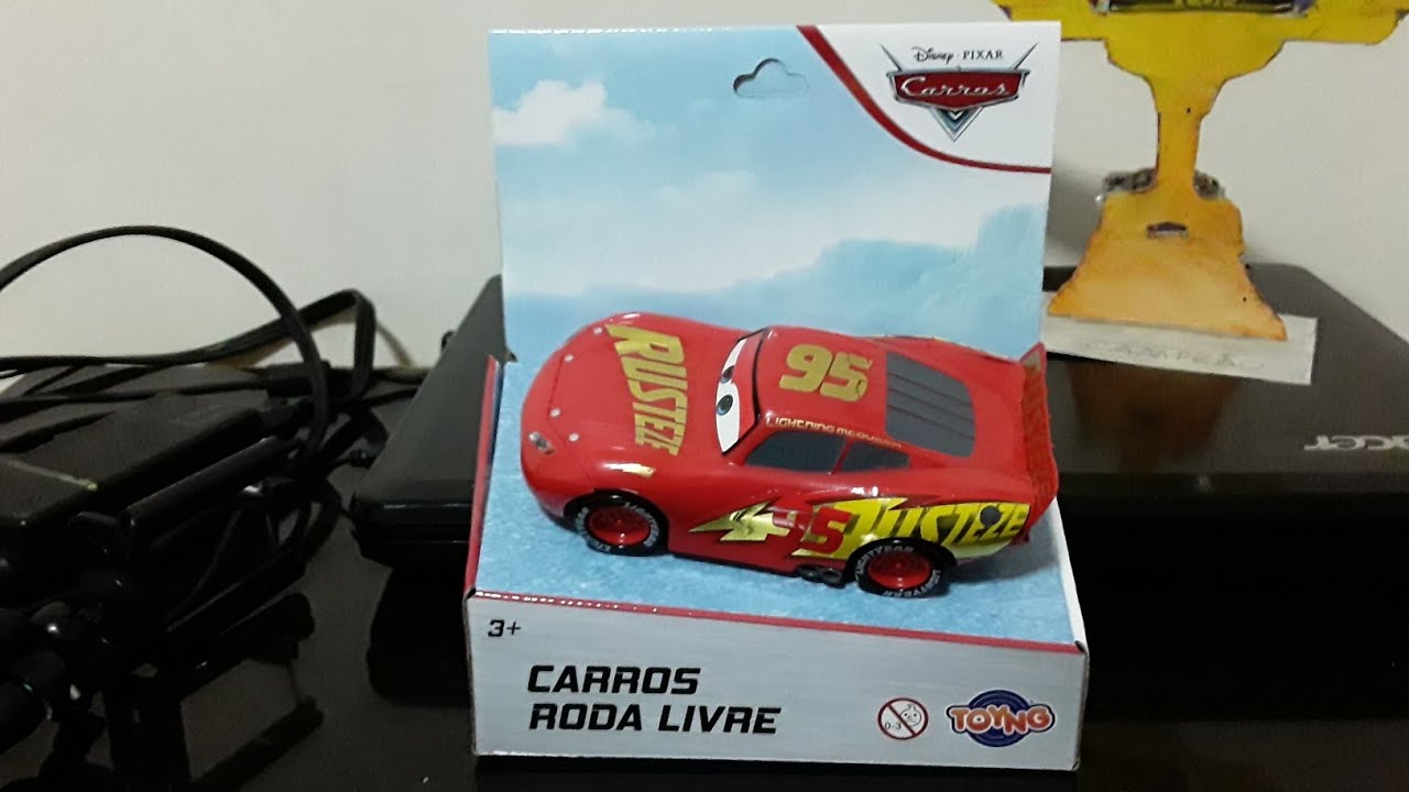Comprei outro Mcqueen Carros roda livre*agora tenho dois*
