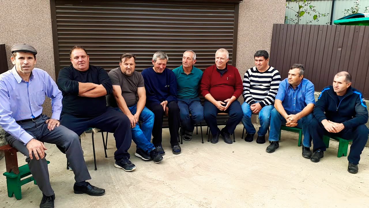 O adunare cu apicultorii din Republica Moldova.