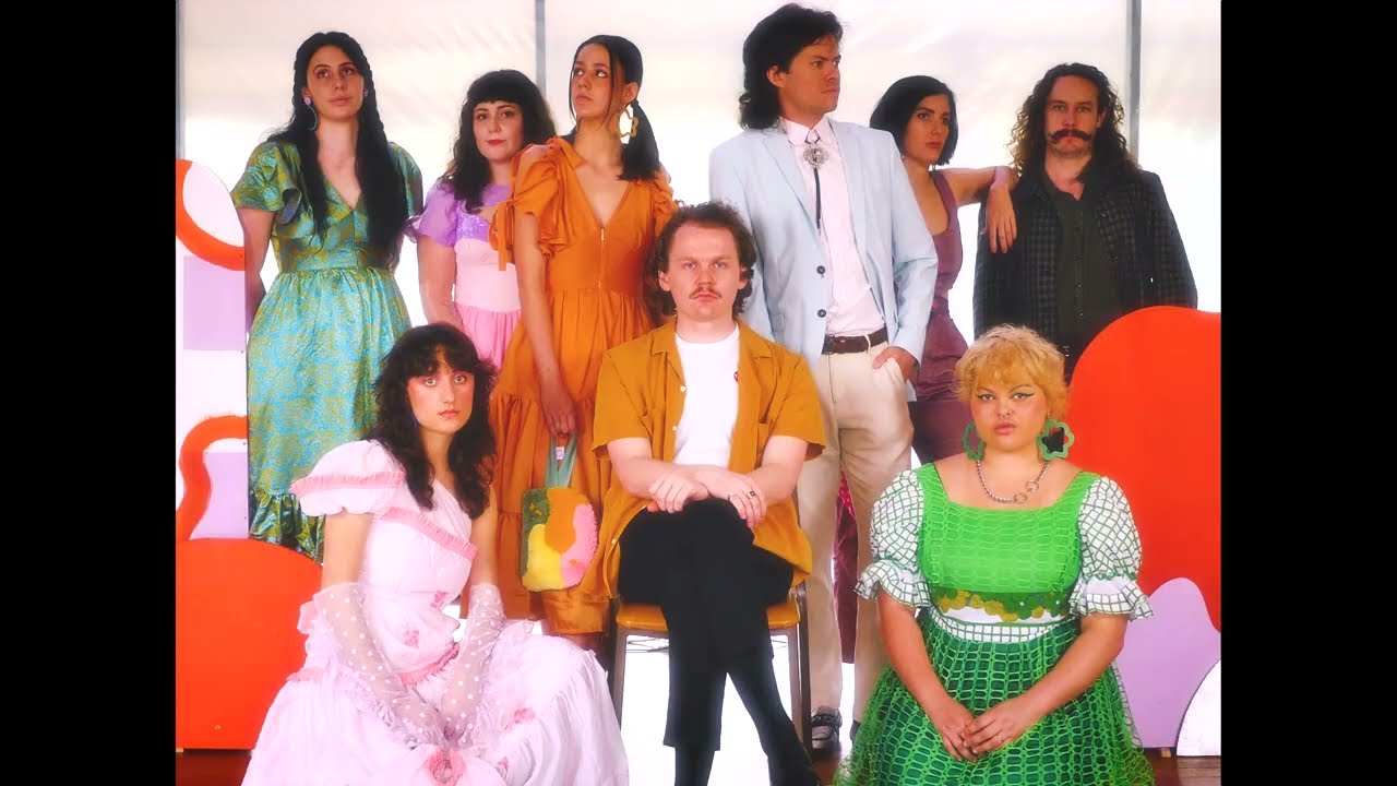 Miss Lucy - New Threads (Official Video)