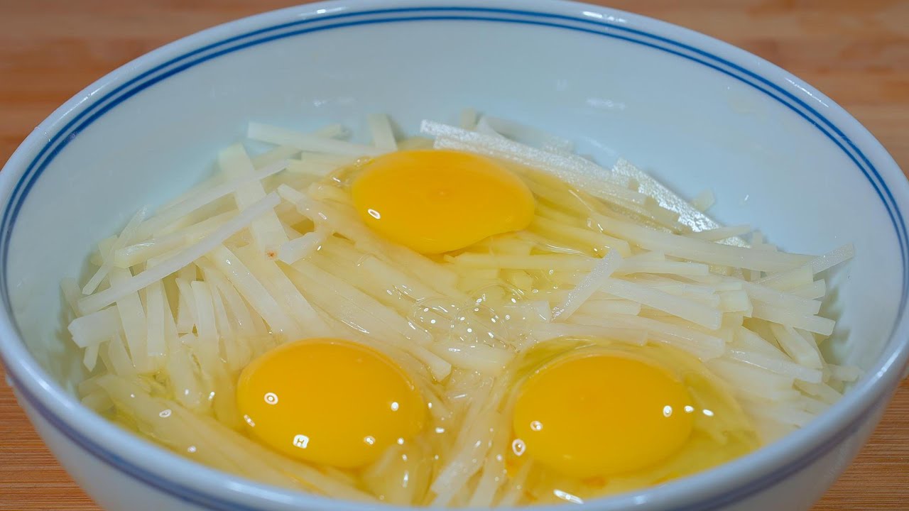 分享土豆雞蛋餅好吃做法，學會這樣做外酥裏糯，營養豐富，真解饞#like #家常菜 #cooking #美食 #美食教程