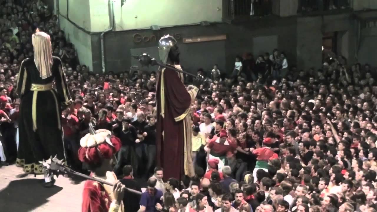 PATUM 2011 - ELS GEGANTS - DIUMENGE NIT