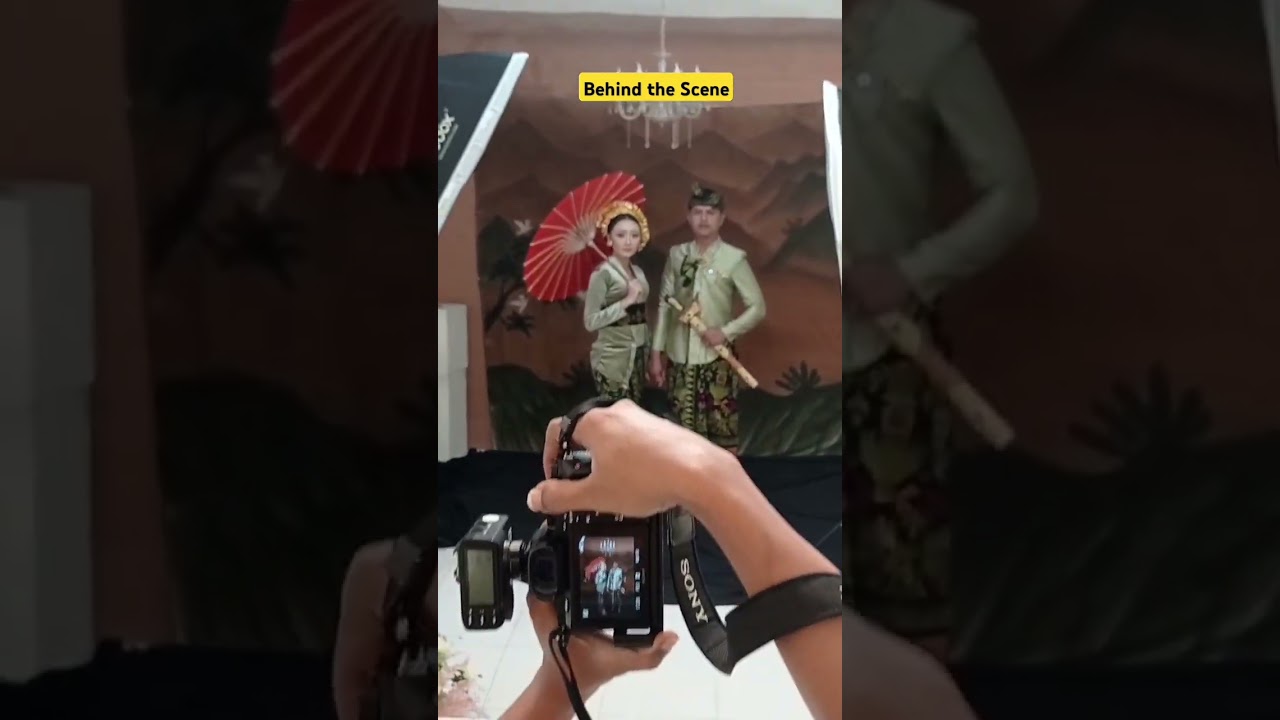di balik layar sesi prewed...#Preweddingindoor #prewedding #bajuadat