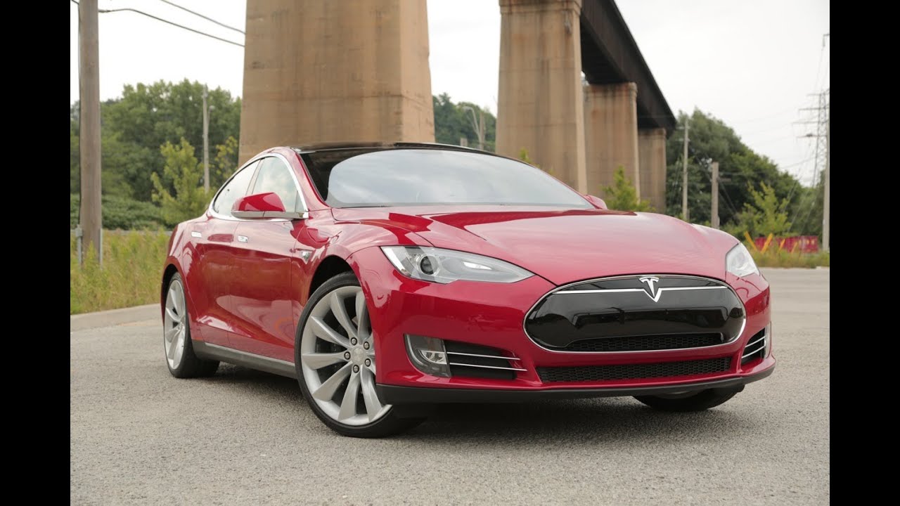 Обзор Tesla Model S 2013 года