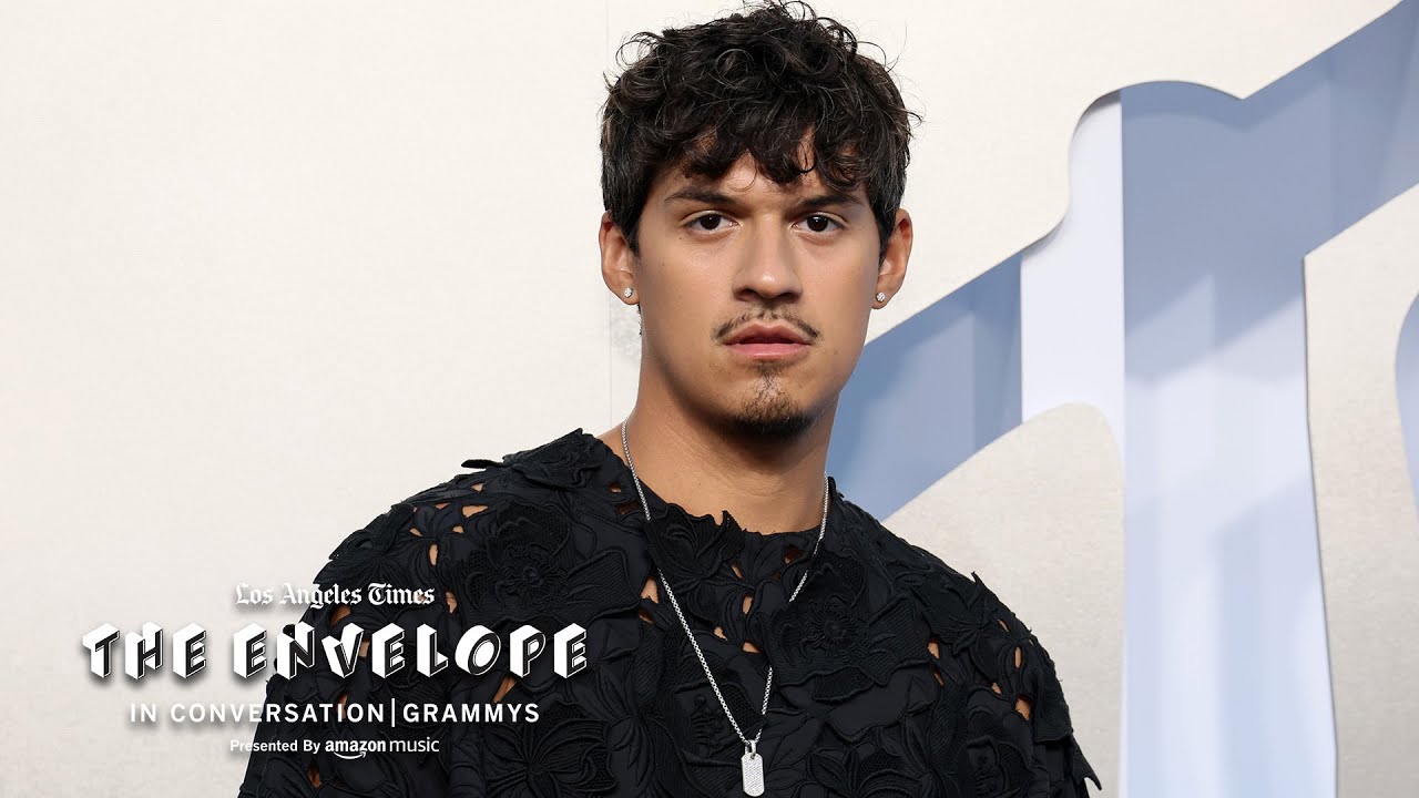 Omar Apollo on what he learned working at Guitar Center