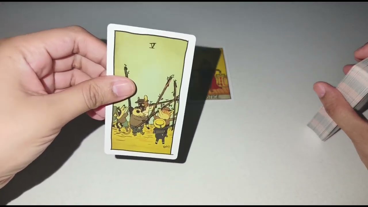 KAHIT HINDI NYO NA MAINTINDIHAN ANG ISAT ISA. MAHAL KA PARIN NYA 💕