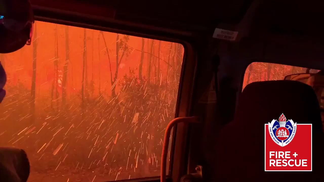 Australian firefighters drive through raging inferno I ABC7
