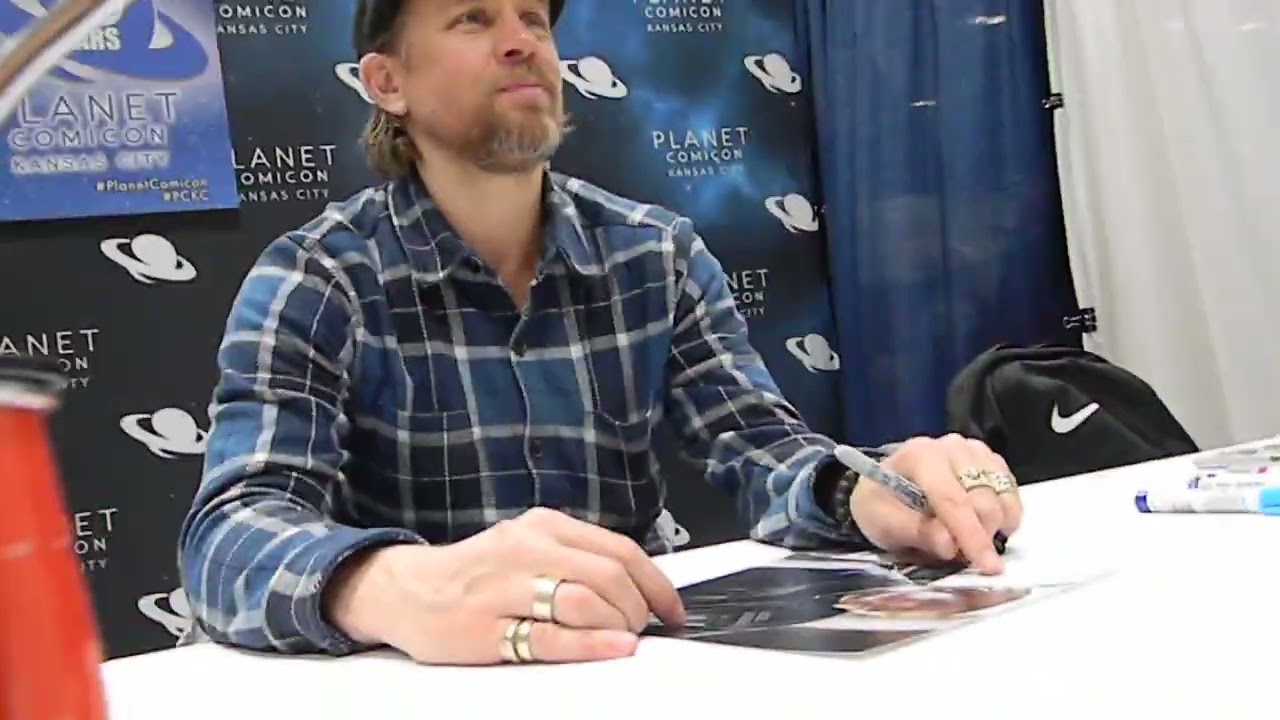 Meeting Charlie Hunnam Sat 3-9 Planet Comicon 2024 Kansas City MO