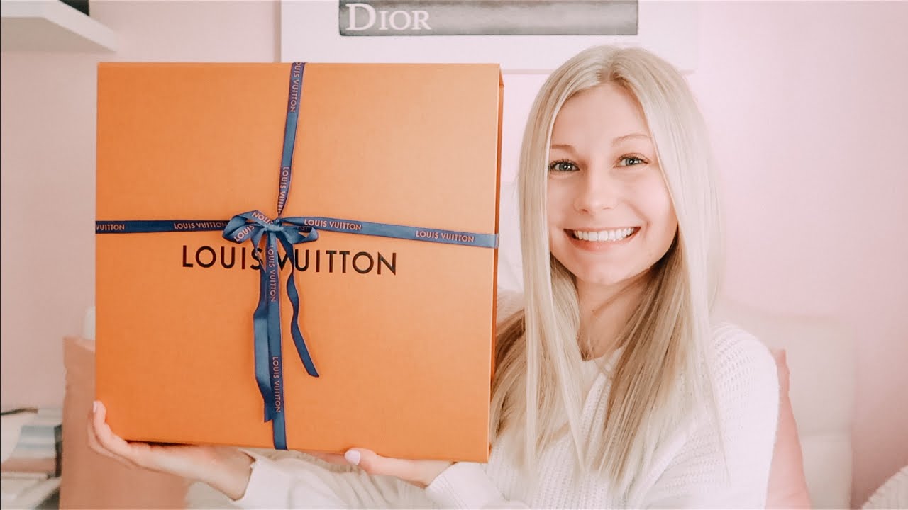 louis vuitton neverfull mm unboxing!