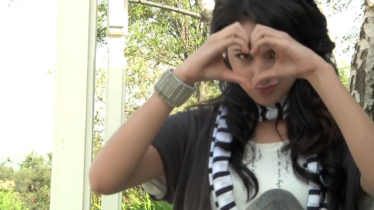 Jasmine V's Photoshoot