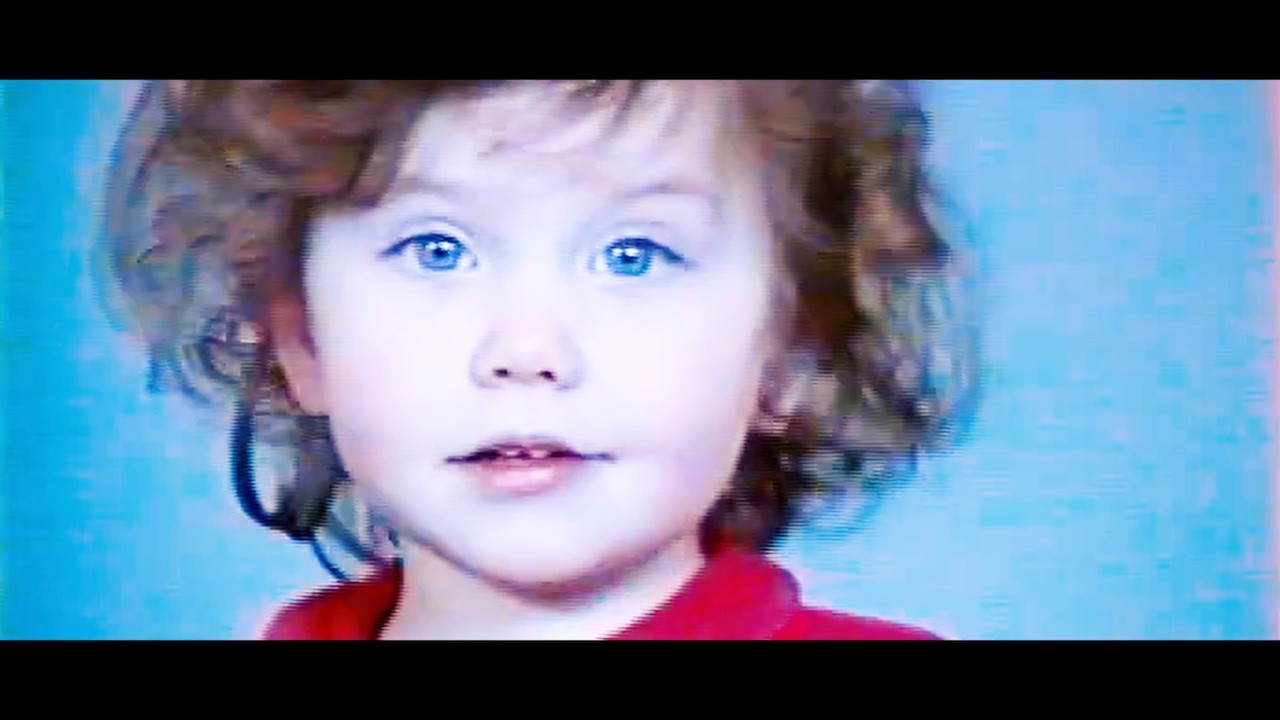 Madeleine - Désirs Inaccessibles [Official Music Video]