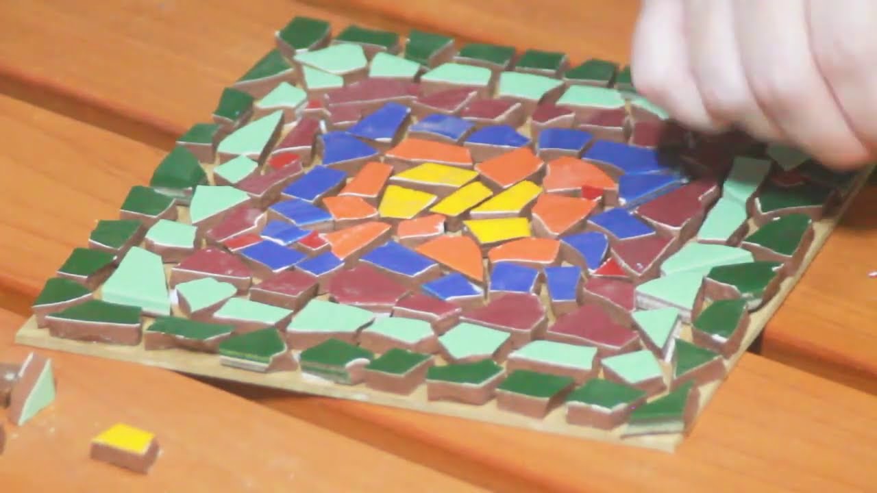 AULA DE MOSAICO 1 - Como fazer um mosaico Simples
