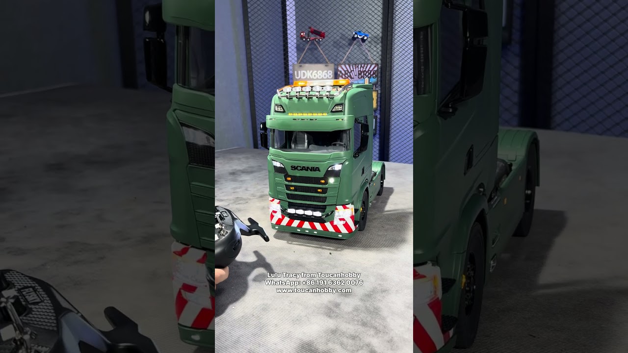 sound system on the MD 4x4 Scania tractor truck completed with the lights and a cabin suspension
