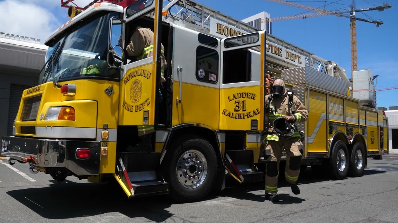 One O'ahu Podcast: Fire Chief Hao, Deputy Fire Chief Samala reflect on changes over the last 30 yrs