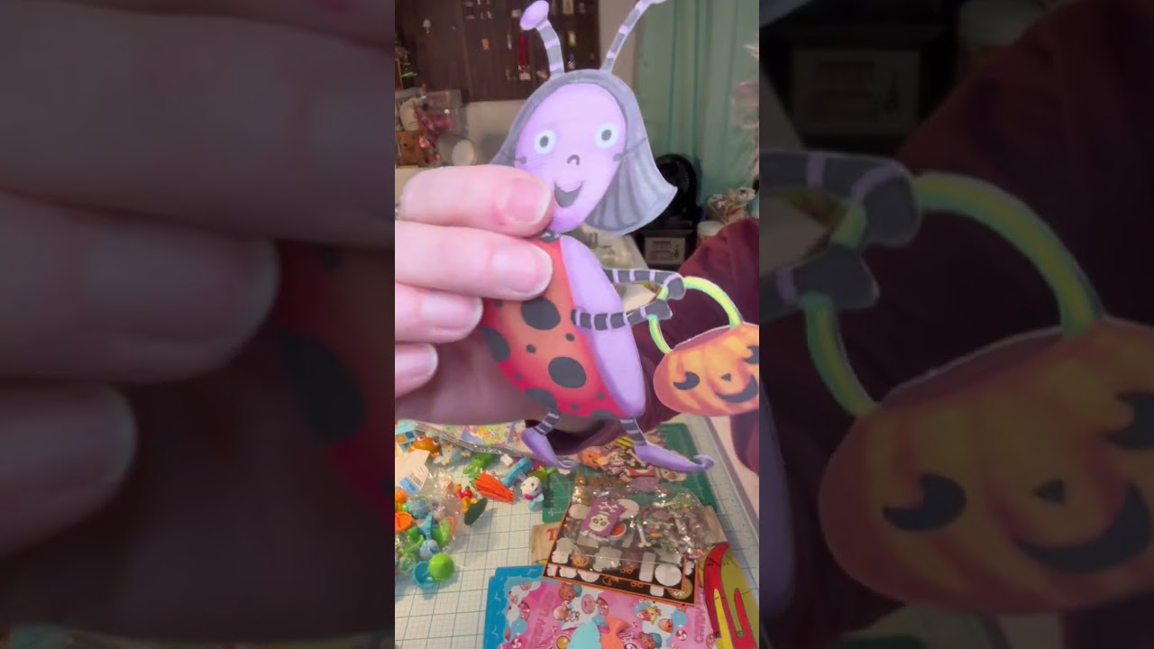 Another junk journal haul #junkjournal #estatesalehaul #trinketdish 