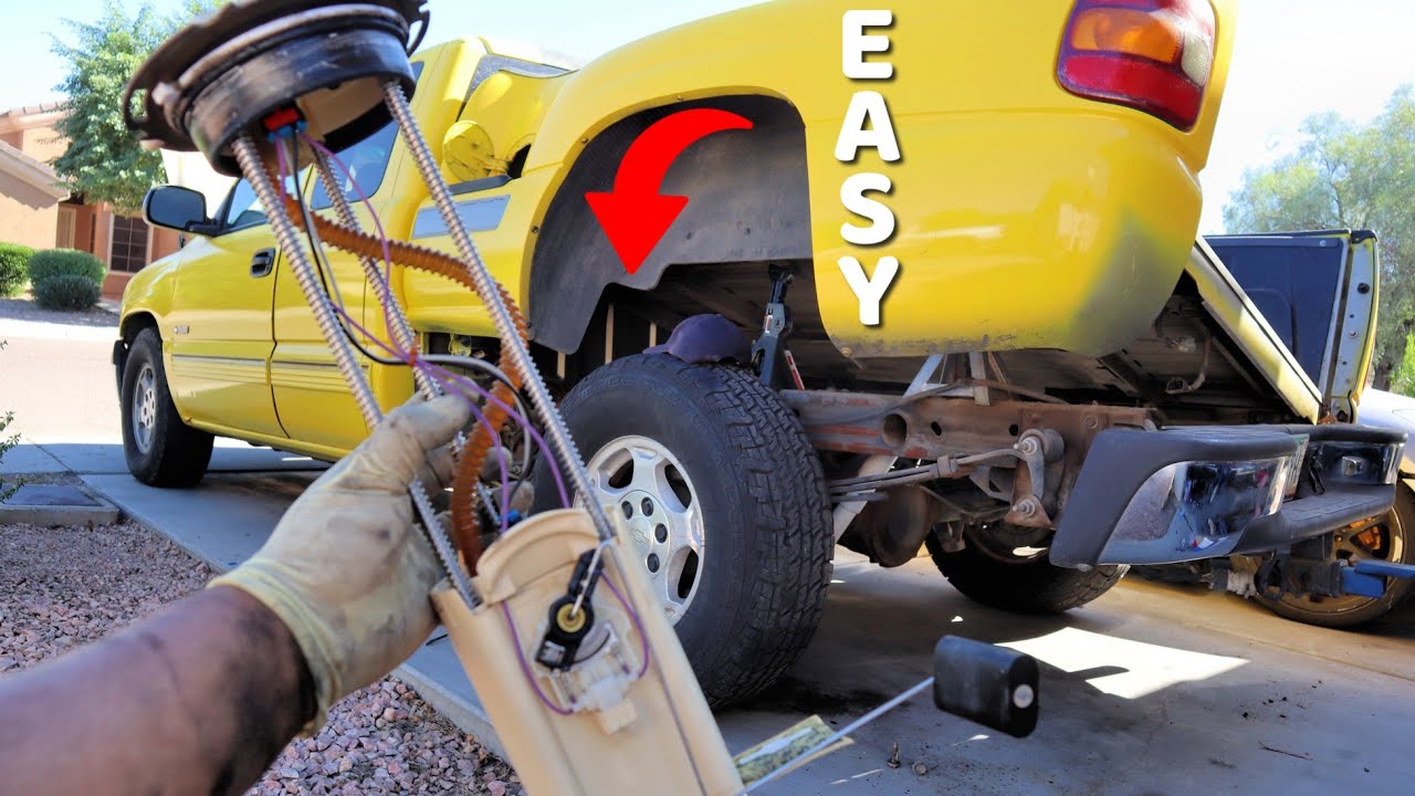 Замена топливного насоса Chevrolet Silverado 2001 года одним человеком