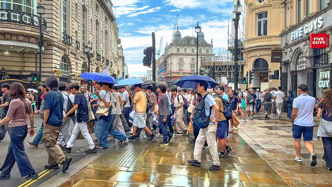 London Summer Rain Shower & Sunshine 🌧️☀️ Central London Walking Tour 2026 [4K HDR]