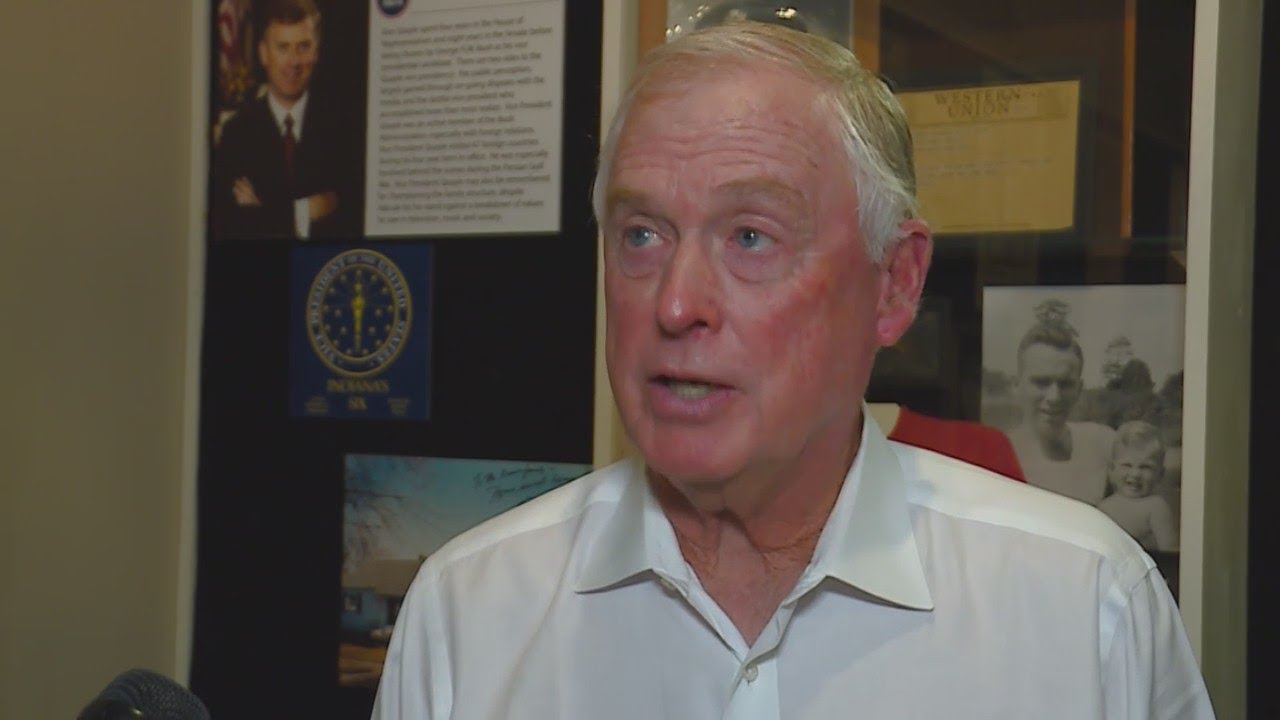 Quayle visits Huntington