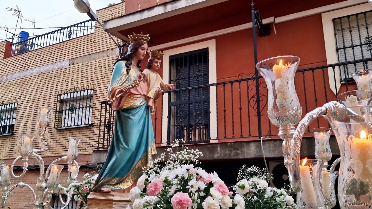 Procesión de María Auxiliadora de de Sor Eusebia (Su Eminencia) - AM Santa Cecilia